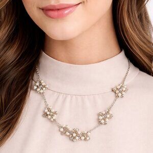 NWT Ann Taylor SilverTone 16 1/2" neclace with faux pearls and clear teardrops